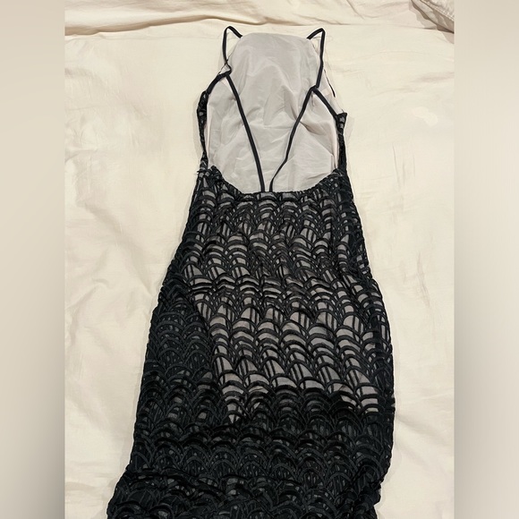 Stone Cold Fox Logan Dress - Picture 7 of 8